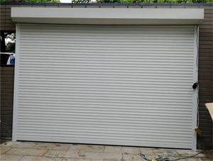 卷帘门1